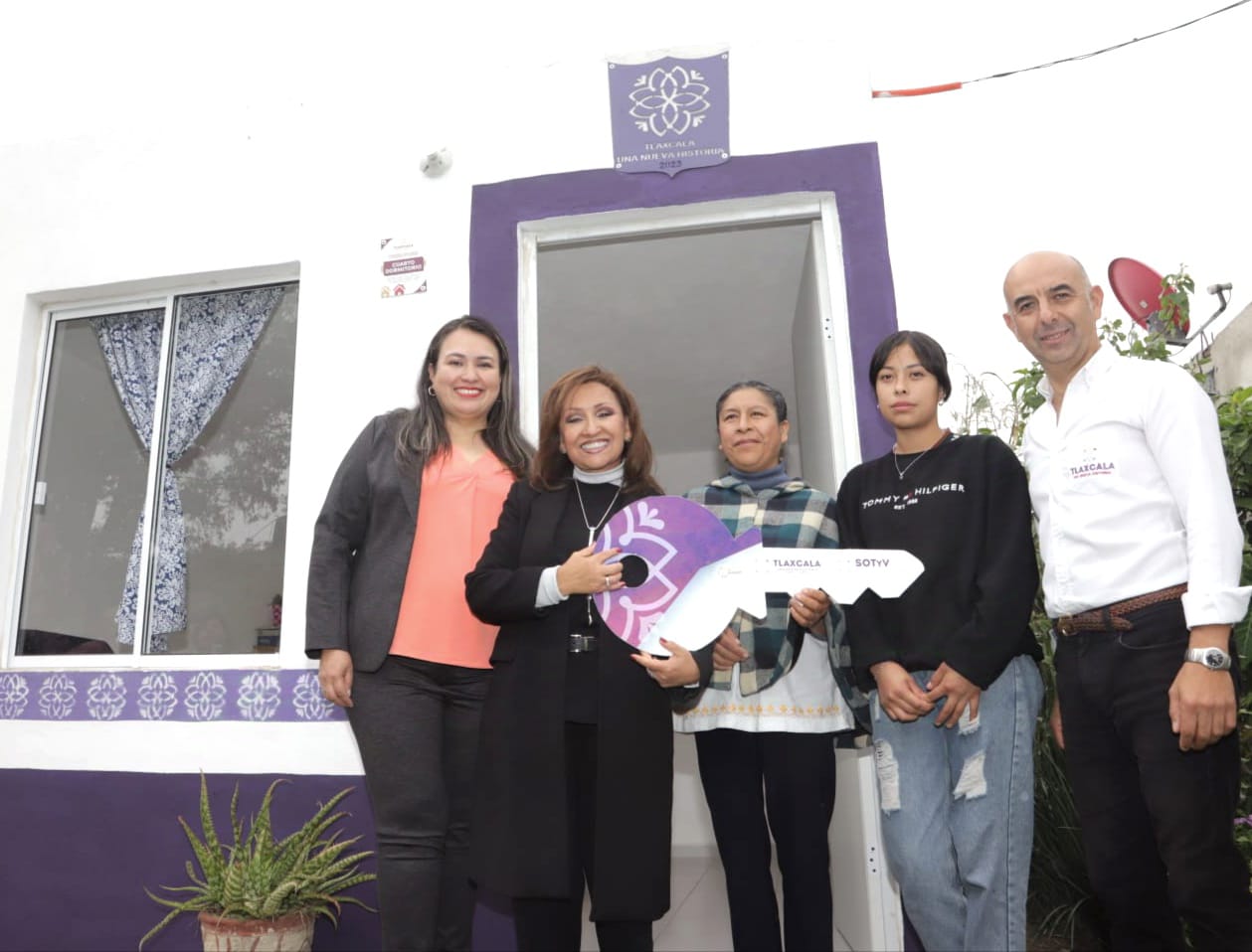 Gobernadora Lorena Cuéllar apoyará a Blanca Angulo a cumplir sus sueños a favor de Chiautempan